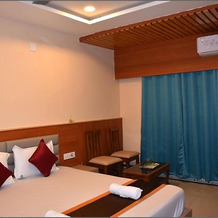 Subarnarekha Inn Jhargram Bagian luar foto