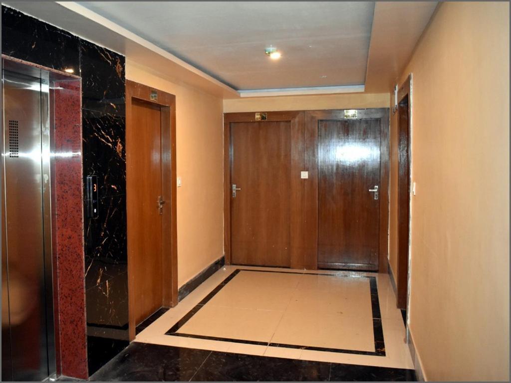 Subarnarekha Inn Jhargram Bagian luar foto